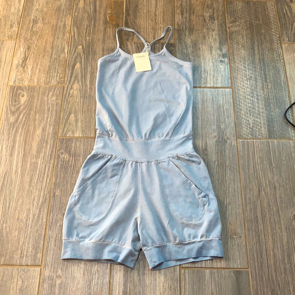 Adorable Ripple Yogawear Romper - size MED (small)